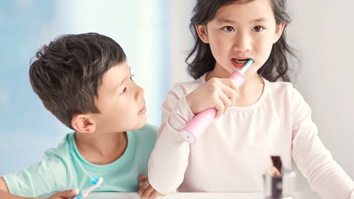Uczenie dzieci mycia zębów
