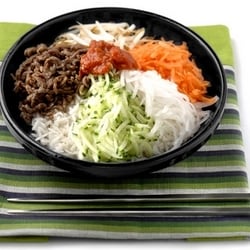 Przepis na Bibimbap - zdrowe danie kuchni koreańskiej | Philips