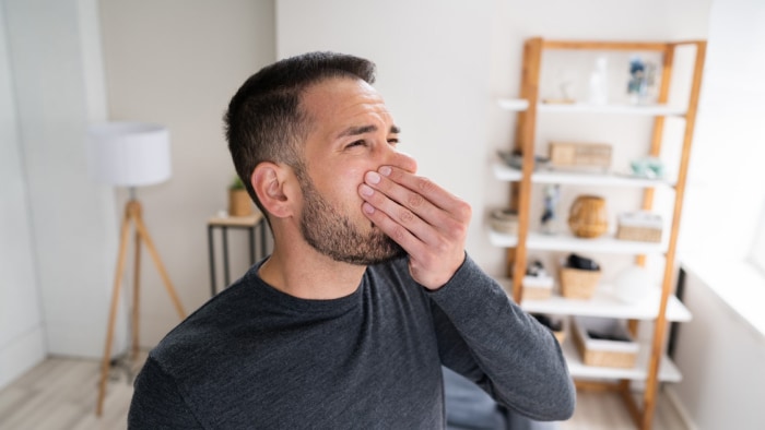 Jak usunąć nieprzyjemny zapach z mieszkania?