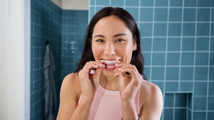 Jak dbać o higienę zęb&oacute;w przy szynie relaksacyjnej na noc?