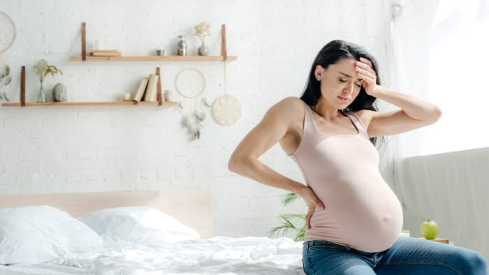 Zawroty głowy i omdlenia w ciąży - możliwe przyczyny
