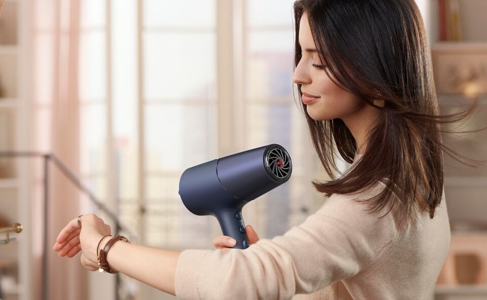 Dobra suszarka Phillips podstawą pielęgnacji włos&oacute;w