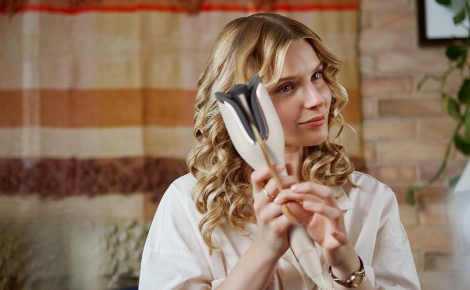 Lokówka automatyczna Seria 8000 - idealny prezent dla kobiety dbającej o włosy