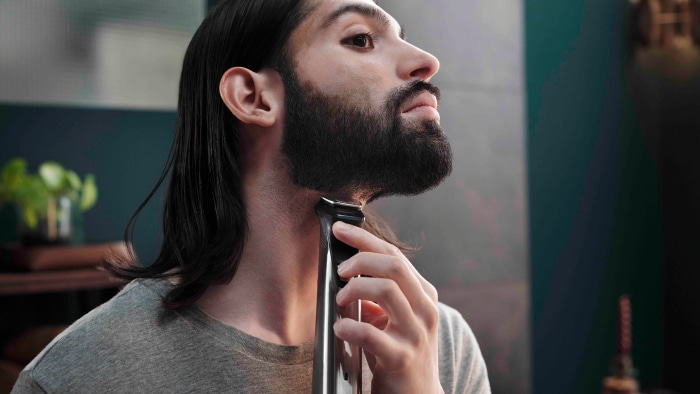 Jak przyciąć doskonałą krawędź brody na szyi